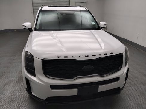 Used 2021 Kia Telluride EX w/ EX Premium Package AWD/4WD image 14