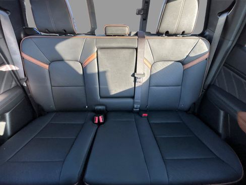 New 2026 GMC Canyon AT4 w/ Nightfall Edition AWD/4WD image 28