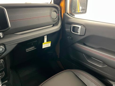 New 2026 Jeep Wrangler Rubicon AWD/4WD image 10