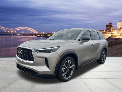 Used 2025 INFINITI QX60 Luxe w/ Vision Package image 1