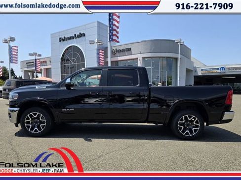 Used 2025 RAM 1500 Laramie image 7