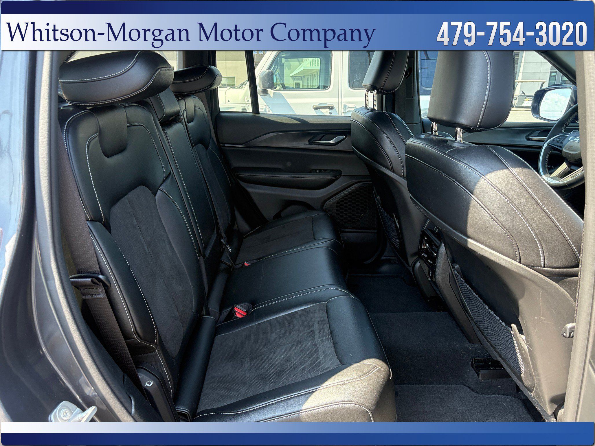 Used 2023 Jeep Grand Cherokee Altitude AWD/4WD image 37