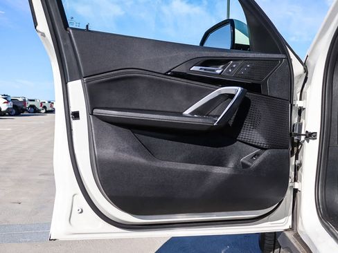 Used 2023 BMW X1 xDrive28i image 15