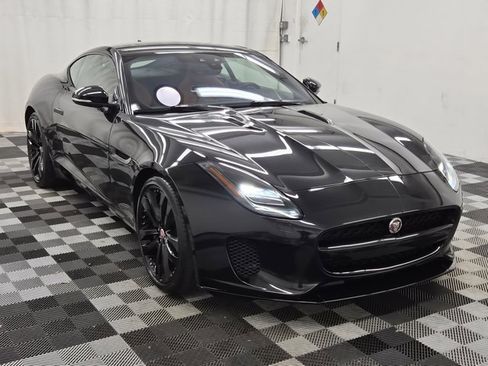 Used 2020 Jaguar F-TYPE Coupe image 1