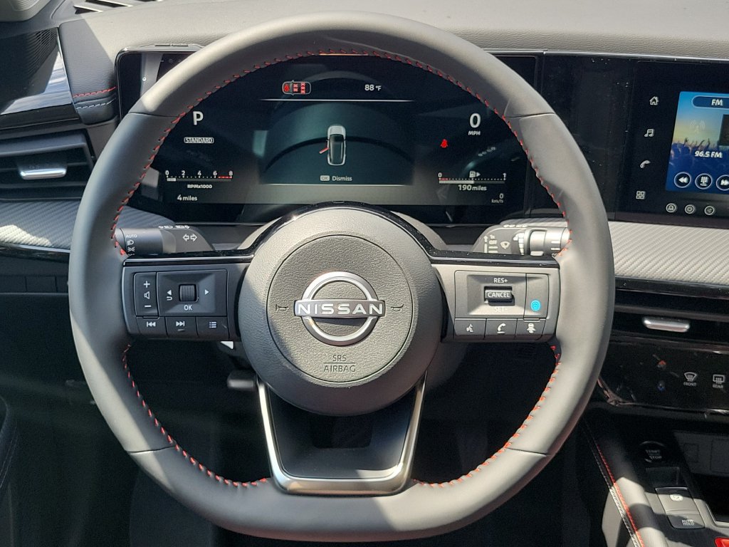 New 2027 Nissan Kicks SR FWD image 21