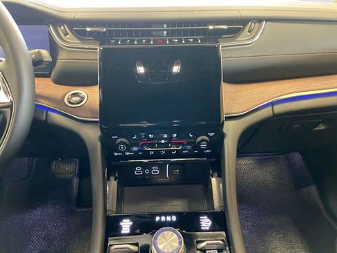 New 2025 Jeep Grand Cherokee L Summit w/ Advanced Protech Group IV image 11