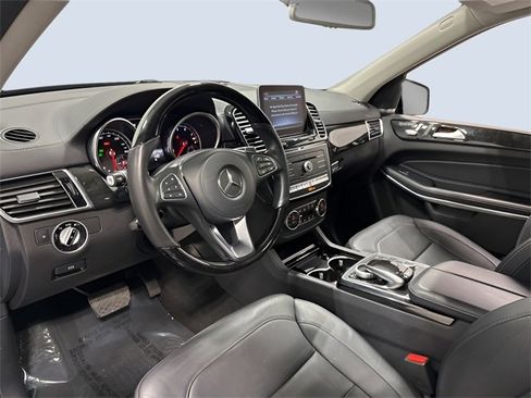 Used 2018 Mercedes-Benz GLS 550 4MATIC image 14