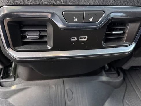 Used 2022 GMC Sierra 1500 Denali AWD/4WD image 17