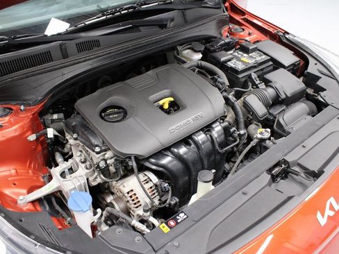 Used 2022 Kia Forte GT-Line w/ GT-Line Premium Package image 18