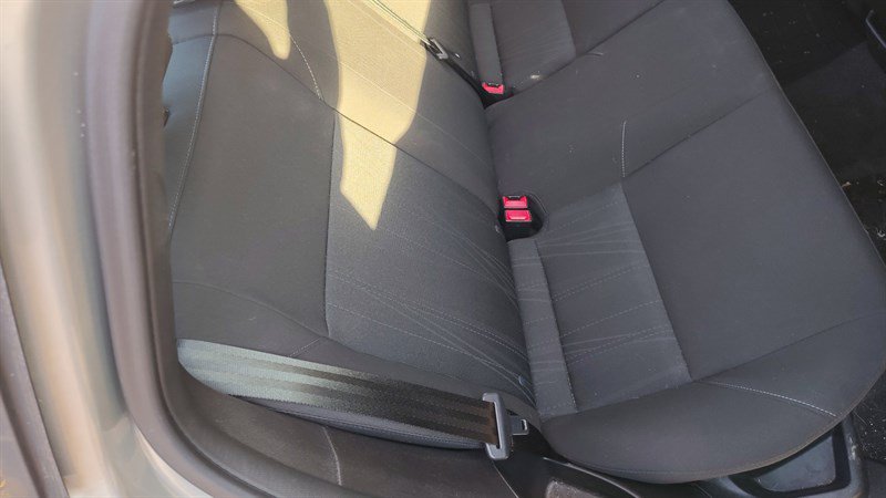 Used 2016 Ford Focus SE w/ SE Power Seat Package FWD image 13