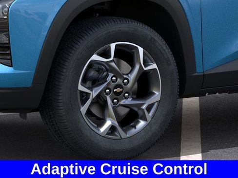 New 2026 Chevrolet Trax LT w/ Driver Confidence Package FWD image 10