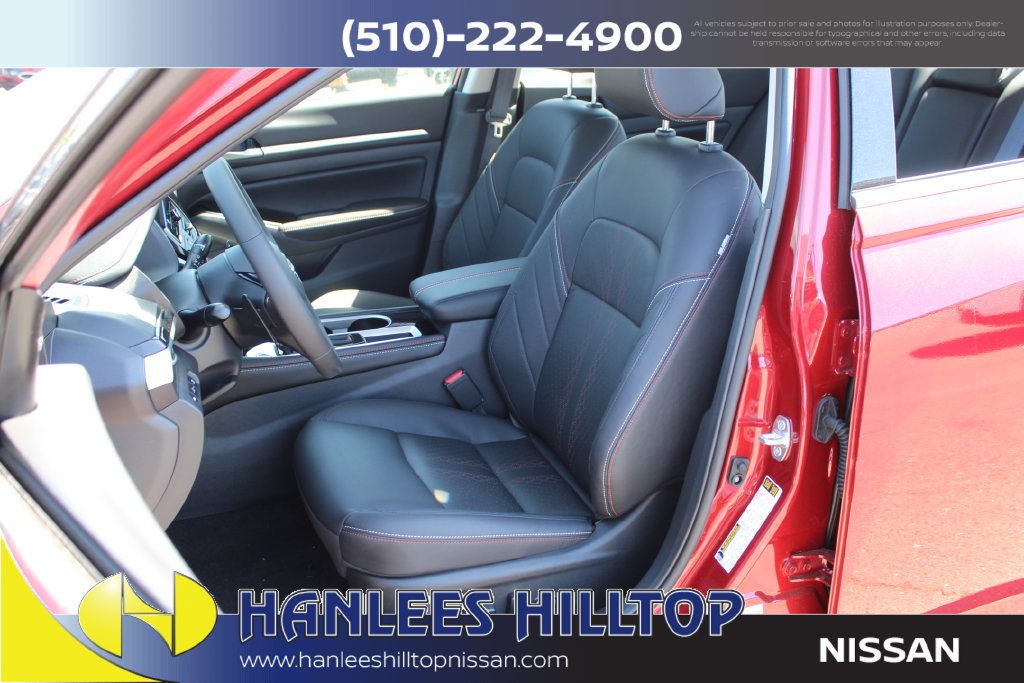 New 2025 Nissan Altima 2.5 SR w/ SR Premium Package FWD image 12