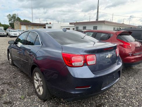 Used 2014 Chevrolet Malibu LT w/ Power Convenience Package FWD image 4