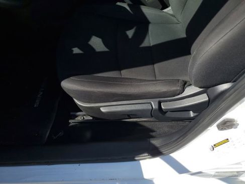 Used 2024 Nissan Sentra S FWD image 24