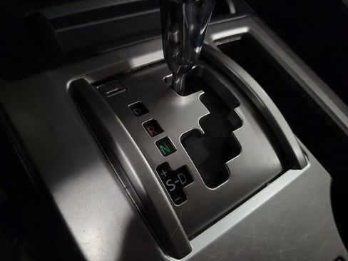 Used 2018 Toyota 4Runner SR5 image 16