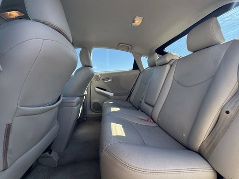 Used 2011 Toyota Prius Three image 18