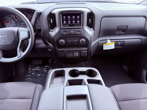 New 2026 Chevrolet Silverado 1500 Custom Trail Boss AWD/4WD image 15