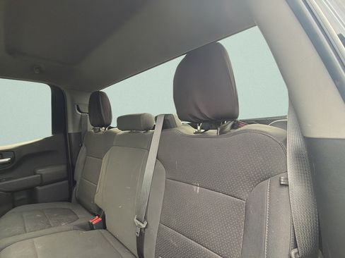 Used 2019 Chevrolet Silverado 1500 Custom Trail Boss w/ Custom Convenience Package AWD/4WD image 25