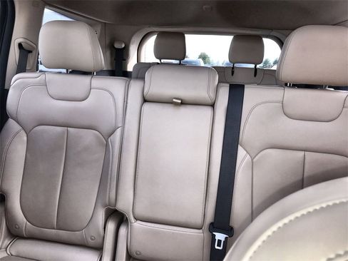 Used 2021 Jeep Grand Cherokee L Limited w/ Trailer Tow Package image 23