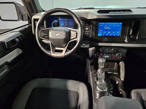 Used 2023 Ford Bronco Big Bend image 9