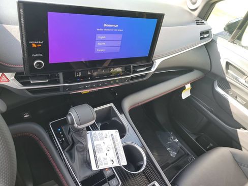 New 2026 Toyota Sienna XSE FWD image 14