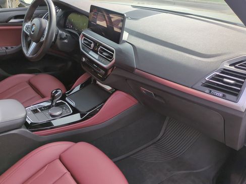 Used 2023 BMW X4 xDrive30i w/ M Sport Package image 40