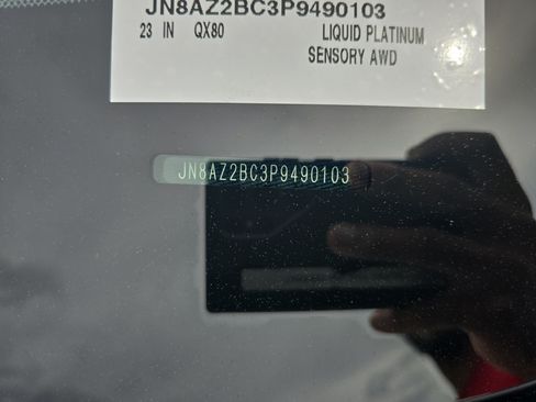 Used 2023 INFINITI QX80 Sensory w/ Cargo Package AWD/4WD image 36