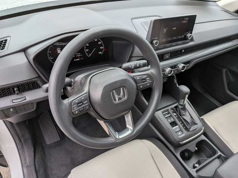Used 2024 Honda CR-V LX image 2