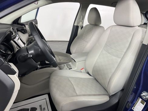 Used 2022 Nissan Rogue Sport SV FWD image 15