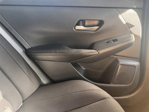 Used 2023 Nissan Sentra SV image 26