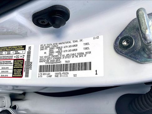 Used 2024 Toyota Tundra Platinum image 17