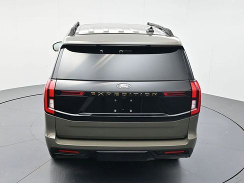 Used 2025 Ford Expedition Tremor AWD/4WD image 43