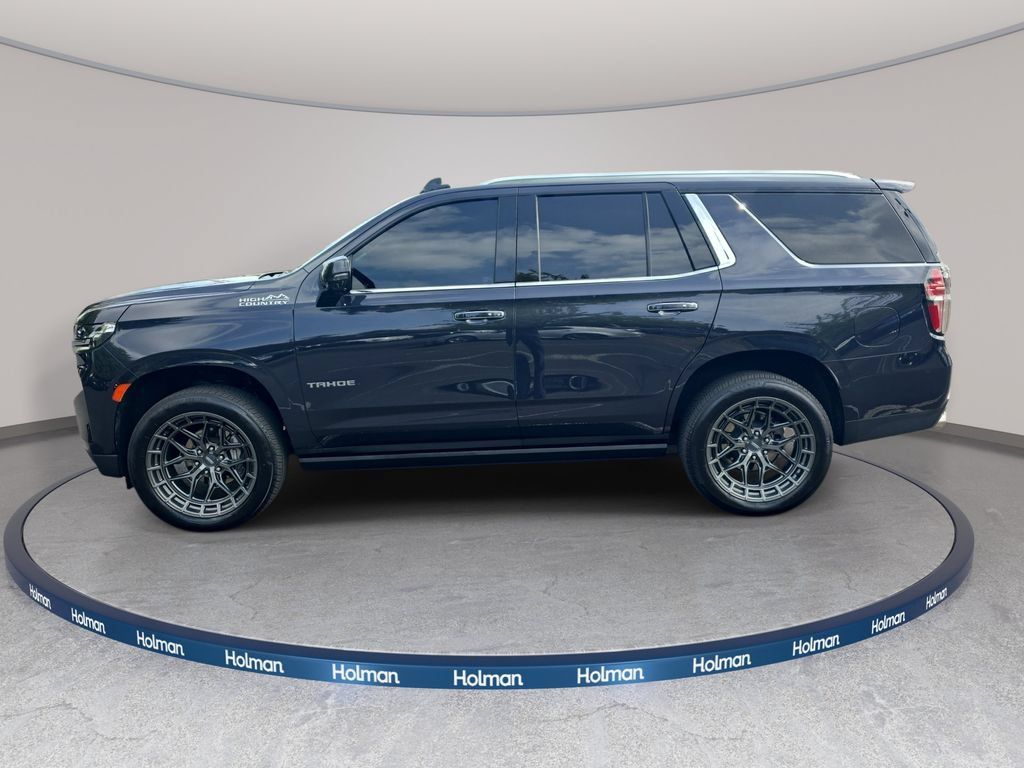 Used 2024 Chevrolet Tahoe High Country AWD/4WD image 9