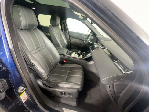Used 2022 Land Rover Range Rover Velar R-Dynamic S image 29