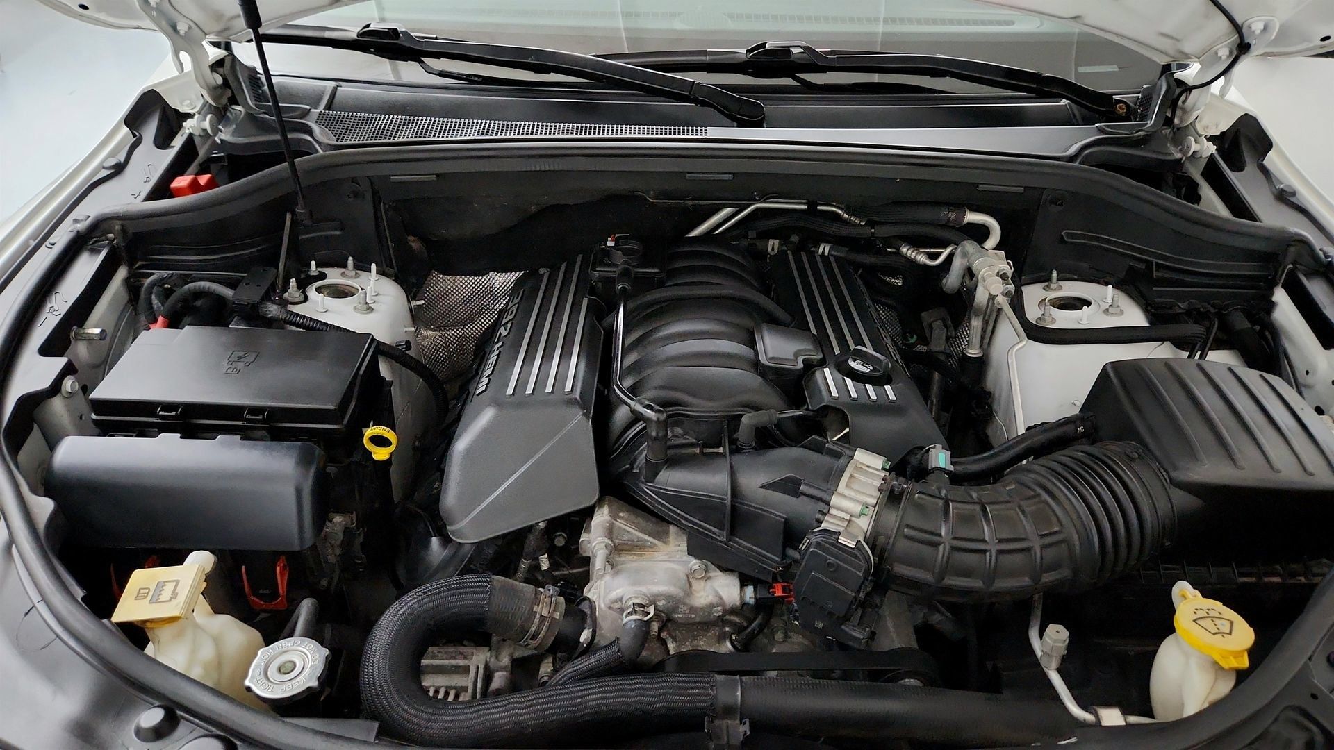 Used 2021 Dodge Durango SRT AWD/4WD image 16
