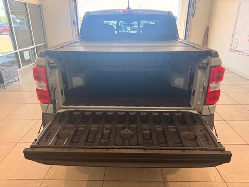 Used 2022 Ford Maverick AWD SuperCrew image 6