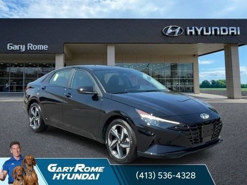 Certified 2023 Hyundai Elantra SEL w/ Convenience Package FWD image 2