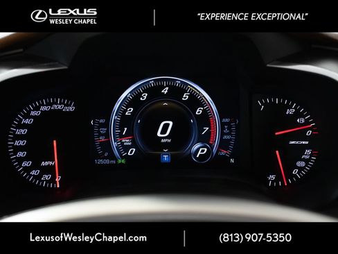 Used 2015 Chevrolet Corvette Z06 w/ 3LZ Preferred Equipment Group RWD image 19