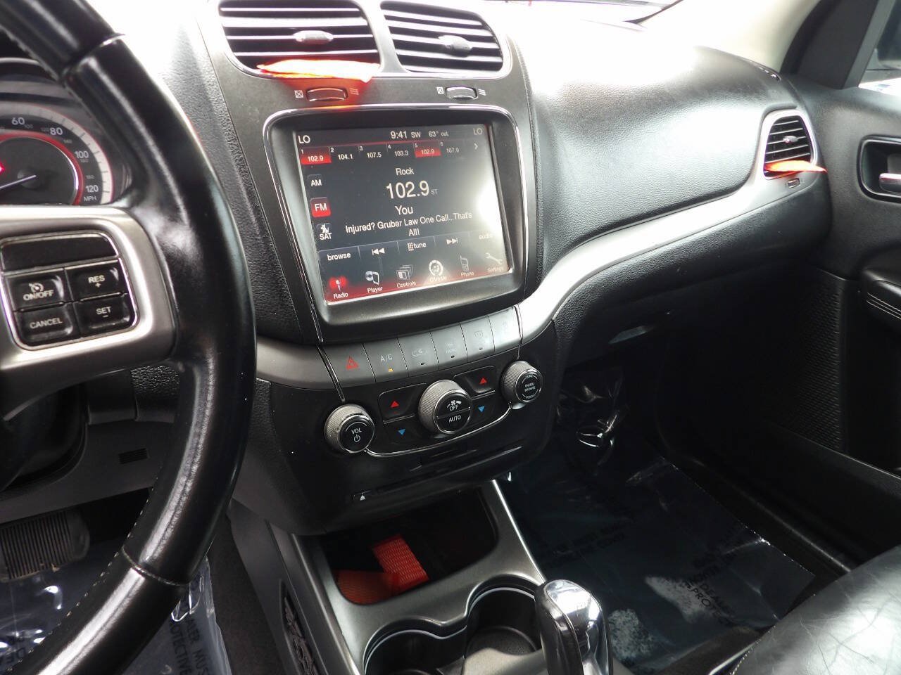Used 2017 Dodge Journey Crossroad FWD image 8