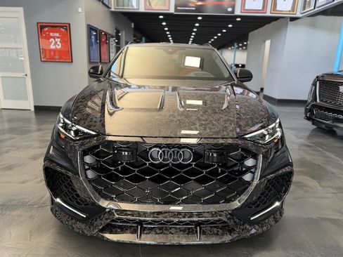 Used 2026 Audi RS Q8 performance AWD/4WD image 3