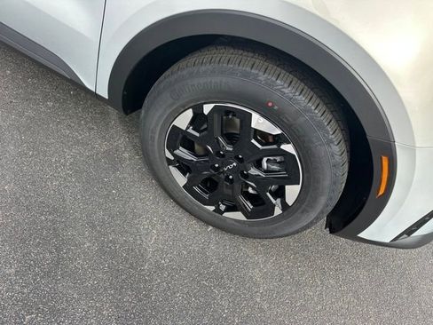 New 2026 Kia Sorento S w/ S Panoramic Sunroof Package image 13