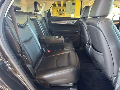 Used 2017 Cadillac XT5 Luxury image 25