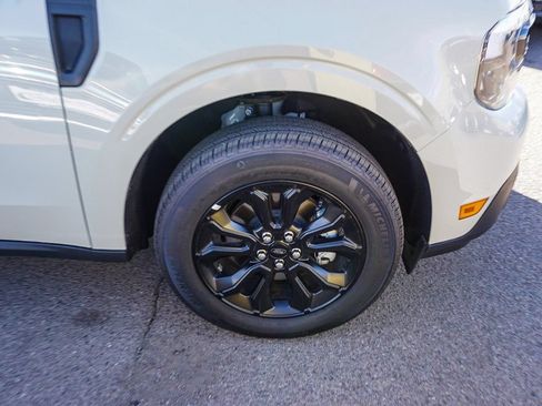 New 2024 Ford Maverick Lariat w/ Black Appearance Package AWD/4WD image 11