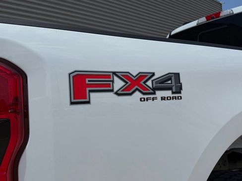 New 2026 Ford F250 Lariat w/ Lariat Premium Package AWD/4WD image 8