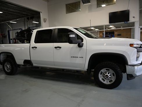 Used 2023 Chevrolet Silverado 2500 W/T w/ WT Convenience Package image 4