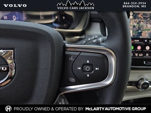 Certified 2026 Volvo XC40 B5 Plus w/ Protection Package Premier AWD/4WD image 23