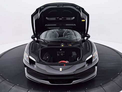Used 2024 Ferrari 296 GTS RWD image 28