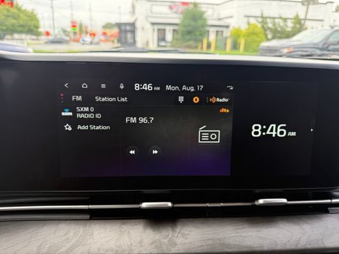 Used 2023 Kia Carnival SX FWD image 18
