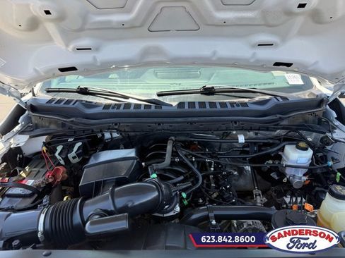 Used 2024 Ford F250 XLT AWD/4WD image 9