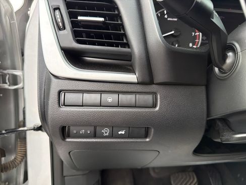 Certified 2024 Nissan Rogue SV AWD/4WD image 59
